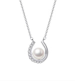Load image into Gallery viewer, Horseshoe Pearl Diamante Necklace