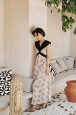 Load image into Gallery viewer, Floral Tie Back Pocket Maxi Dress in Cream
