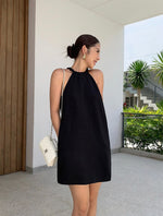 Load image into Gallery viewer, Halter Pocket Shift Dress in Black