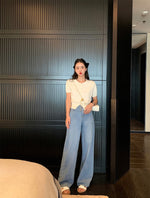 Load image into Gallery viewer, Relaxed Wide Straight Leg Heart Jeans in Blue