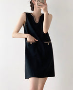 Load image into Gallery viewer, Chain Detail Pocket Sleeveless Shift Dress in Black