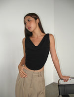 Load image into Gallery viewer, Drape Shirring Top in Black