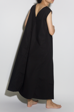 Load image into Gallery viewer, V Tent Dress in Black
