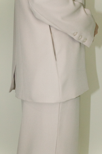 Load image into Gallery viewer, Japanese Twill Tailored Blazer in Oat