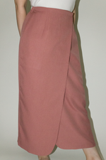 Load image into Gallery viewer, Japanese Twill Pocket Wrap Skirt in Coral
