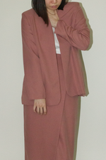 Load image into Gallery viewer, Japanese Twill Tailored Blazer in Coral