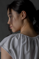 Load image into Gallery viewer, Ruched Neck Top in White