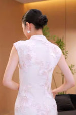 Load image into Gallery viewer, Floral Quilling Cheongsam in Cream