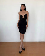 Load image into Gallery viewer, Lucy Bodyfit Dress in Black
