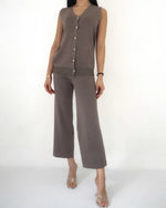 Load image into Gallery viewer, Oslo Knit Cedar Top in Grey Brown