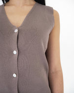 Load image into Gallery viewer, Oslo Knit Cedar Top in Grey Brown