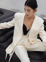 Load image into Gallery viewer, Tailored Duo Layer Tie Blazer in Cream