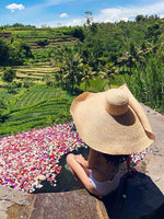 Load image into Gallery viewer, Soleil Oversized Sun Hat - 3 colours