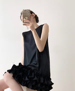 Load image into Gallery viewer, Sleeveless Layer Hem Dress in Black
