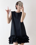Load image into Gallery viewer, Sleeveless Layer Hem Dress in Black