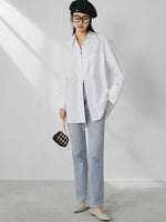 Load image into Gallery viewer, Oversized 2-way Zip Pocket Shirt in White
