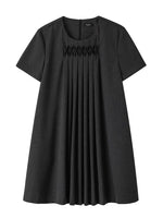 Load image into Gallery viewer, Pleated Baby Doll Pocket Dress in Black