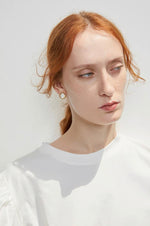 Load image into Gallery viewer, Gold Square Shell Edge Stud Earrings