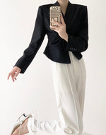 Load image into Gallery viewer, Huelva Split Hem Jacket in Black