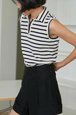 Load image into Gallery viewer, Tencel Blend Crepe Cuff Shorts in Black