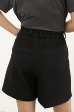 Load image into Gallery viewer, Semiwool Neat Shorts in Black