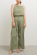 Load image into Gallery viewer, Tulip Fold Long Pants in Green