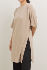 Load image into Gallery viewer, Loose Raglan Top in Khaki