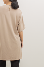 Load image into Gallery viewer, Loose Raglan Top in Khaki