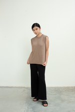 Load image into Gallery viewer, Knit Sleeveless Vest Top in Brown'