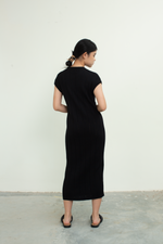 Load image into Gallery viewer, Textured Knit Midi Dress in Black