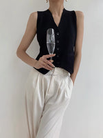 Load image into Gallery viewer, Button Vest Top- Black