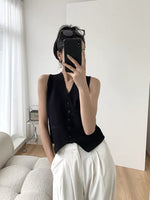 Load image into Gallery viewer, Button Vest Top- Black