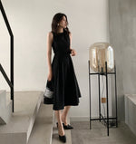 Load image into Gallery viewer, Criss Cross Back Pocket Dress in Black