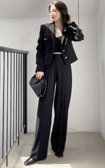 Load image into Gallery viewer, Burro Boxy Cropped Jacket in Black