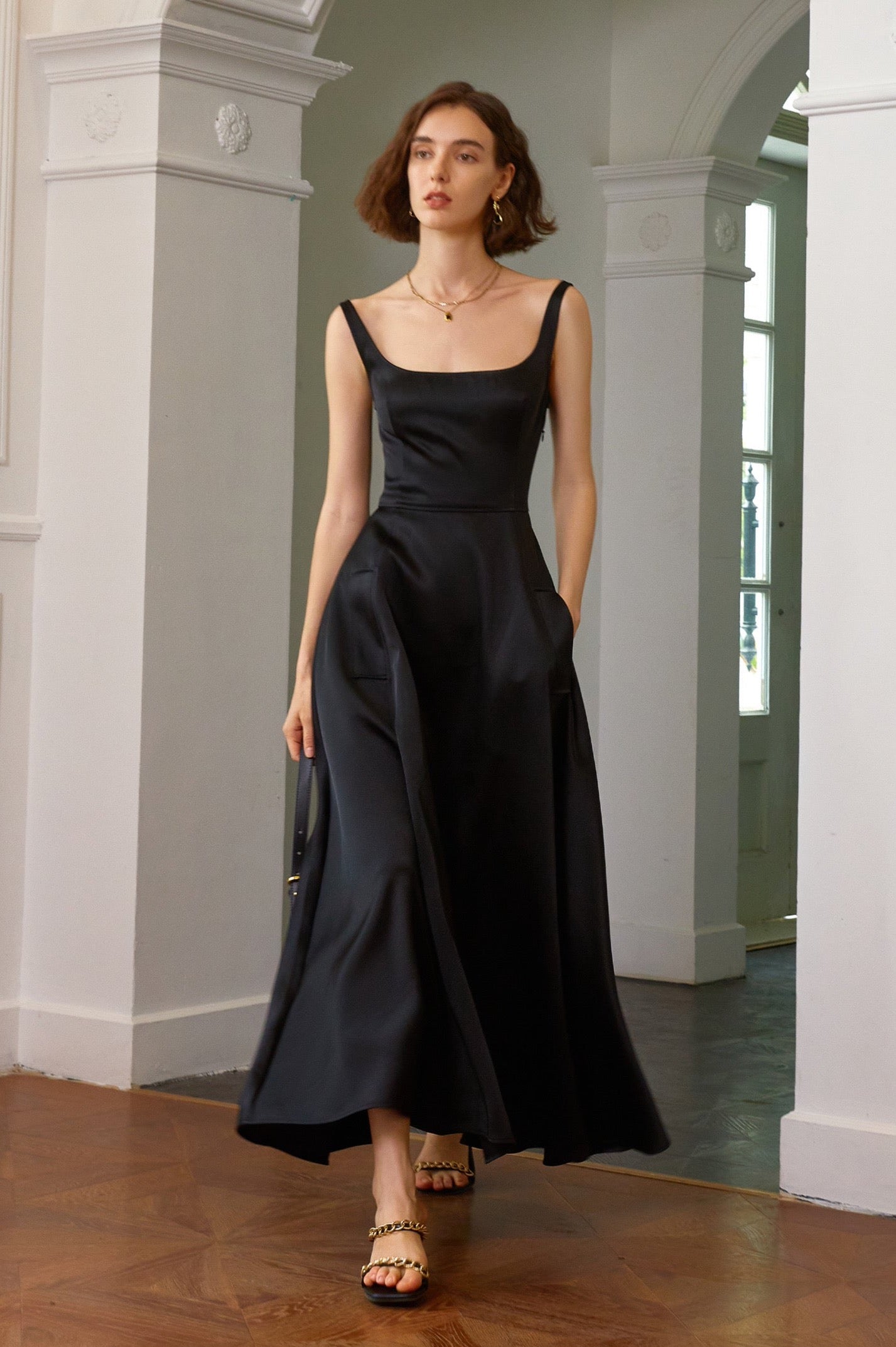 Makana A-Line Tailored Pocket Dress in Black