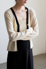 Load image into Gallery viewer, Contrast Edge Cardigan in Cream
