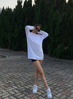 Load image into Gallery viewer, Off Duty Oversized Long Tee in White
