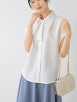 Load image into Gallery viewer, Pointed Collar Short Sleeve Blouse in White