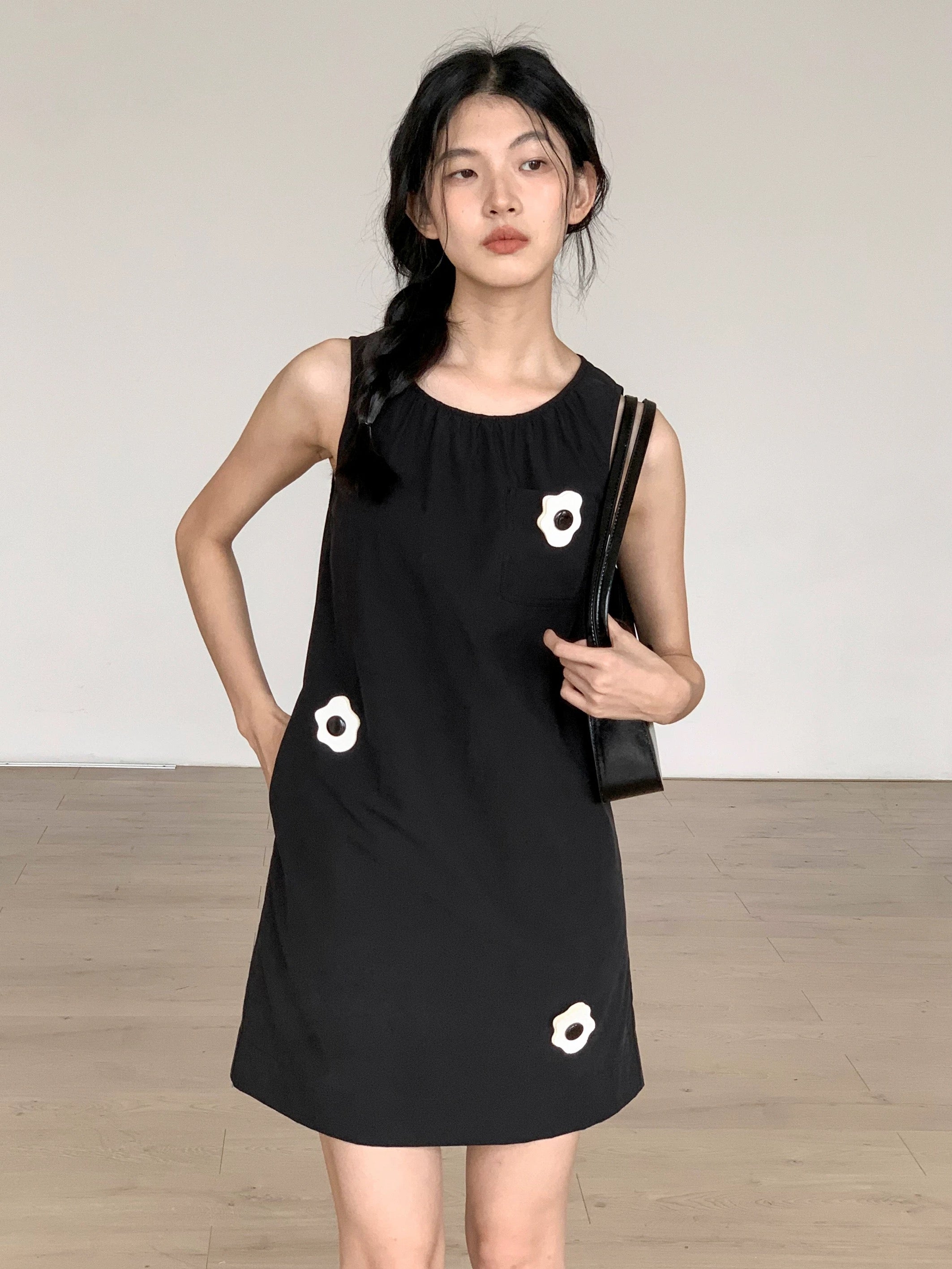 Flower Embellishment Pocket Shift Dress in Black