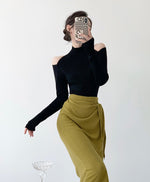 Load image into Gallery viewer, Shoulder Cutout Long Sleeve Top in Black
