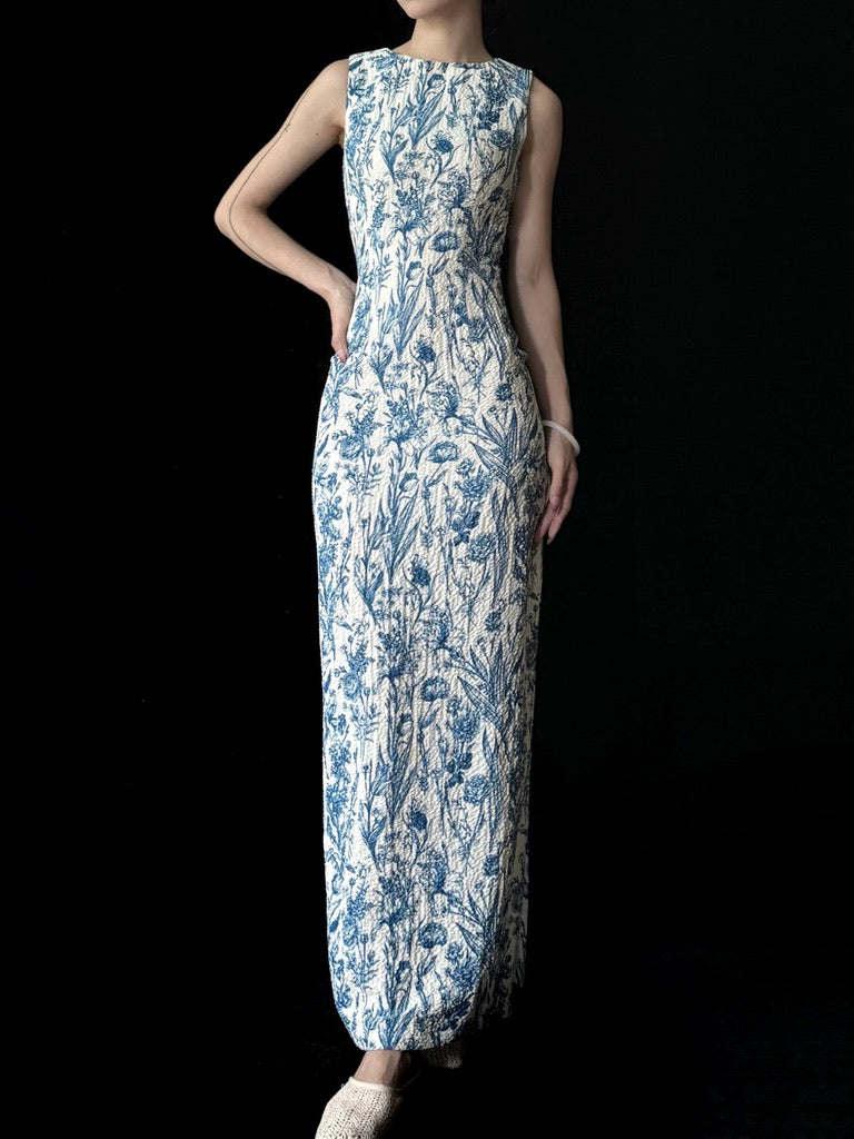 Floral Stretch Maxi Dress in Blue/White