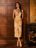 Load image into Gallery viewer, Floral Slit Midi Cheongsam in Yellow
