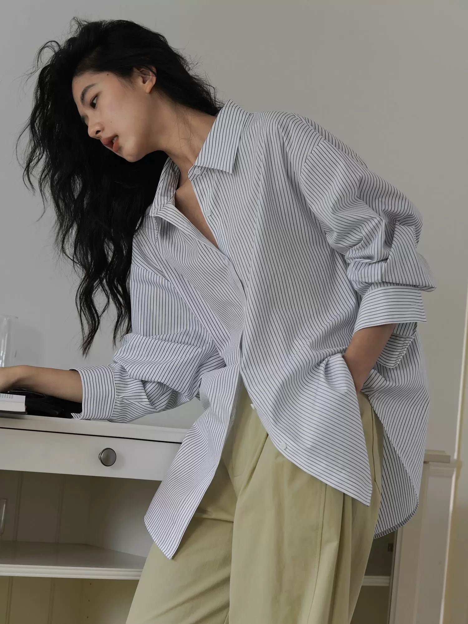 Classic Relaxed Striped Shirt in White