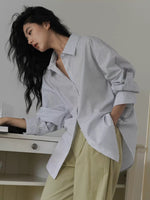 Load image into Gallery viewer, Classic Relaxed Striped Shirt in White
