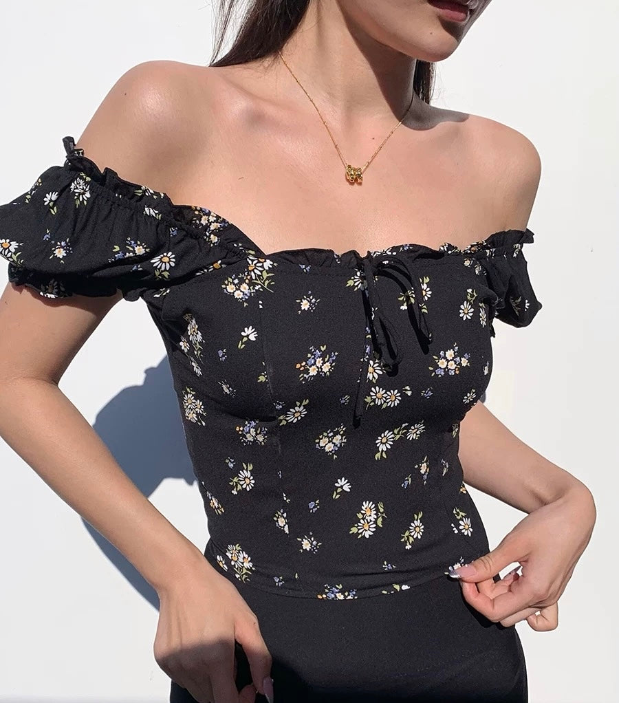 Laurel 2-Way Floral Top in Black