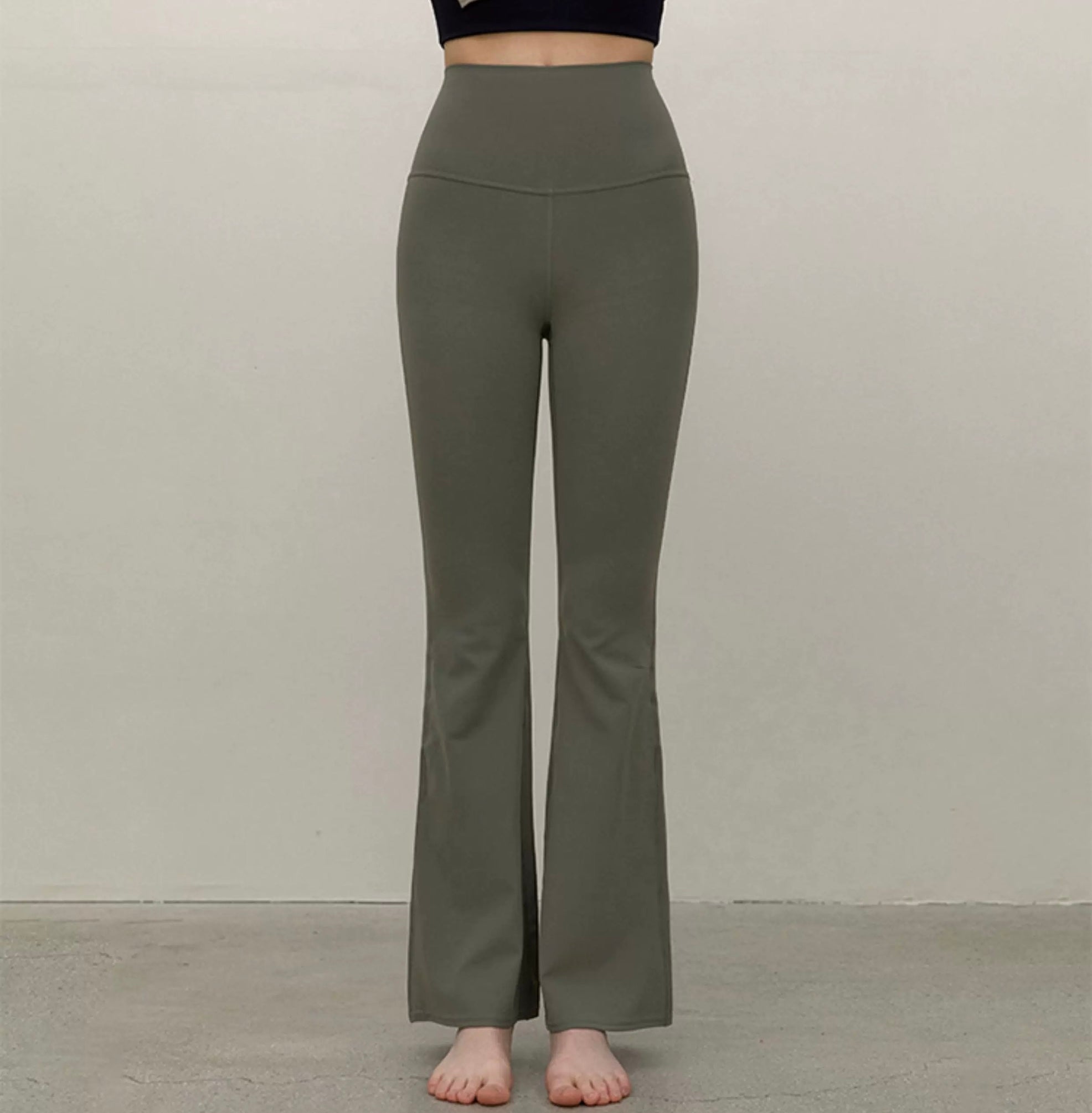 High Rise Cutout Back Flare Leggings [2 Colours]