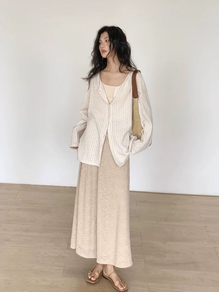 Tie Back Relaxed Knit Shirt in Beige