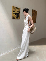 Load image into Gallery viewer, Textured Mid Rise Wide Leg Trousers in White
