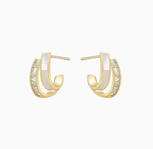 Double Curve Plate Stud Earrings