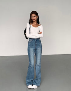 High Rise Bell Bottom Jeans in Blue